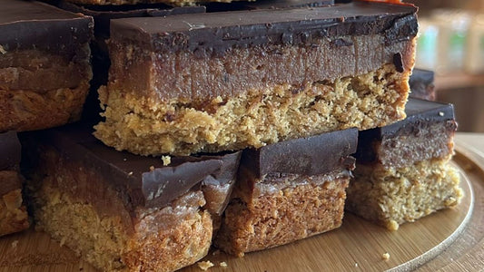 caramel-and-date-slice-ganesha-wholefoods