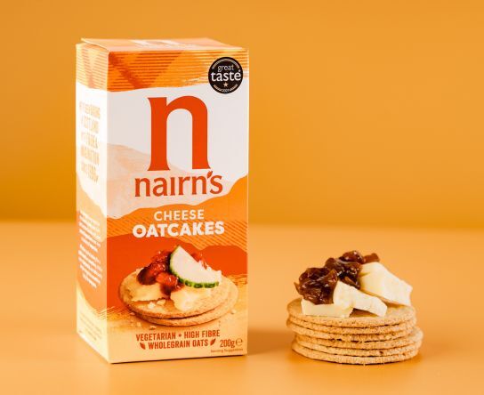 Nairn's Cheese Oatcakes close up